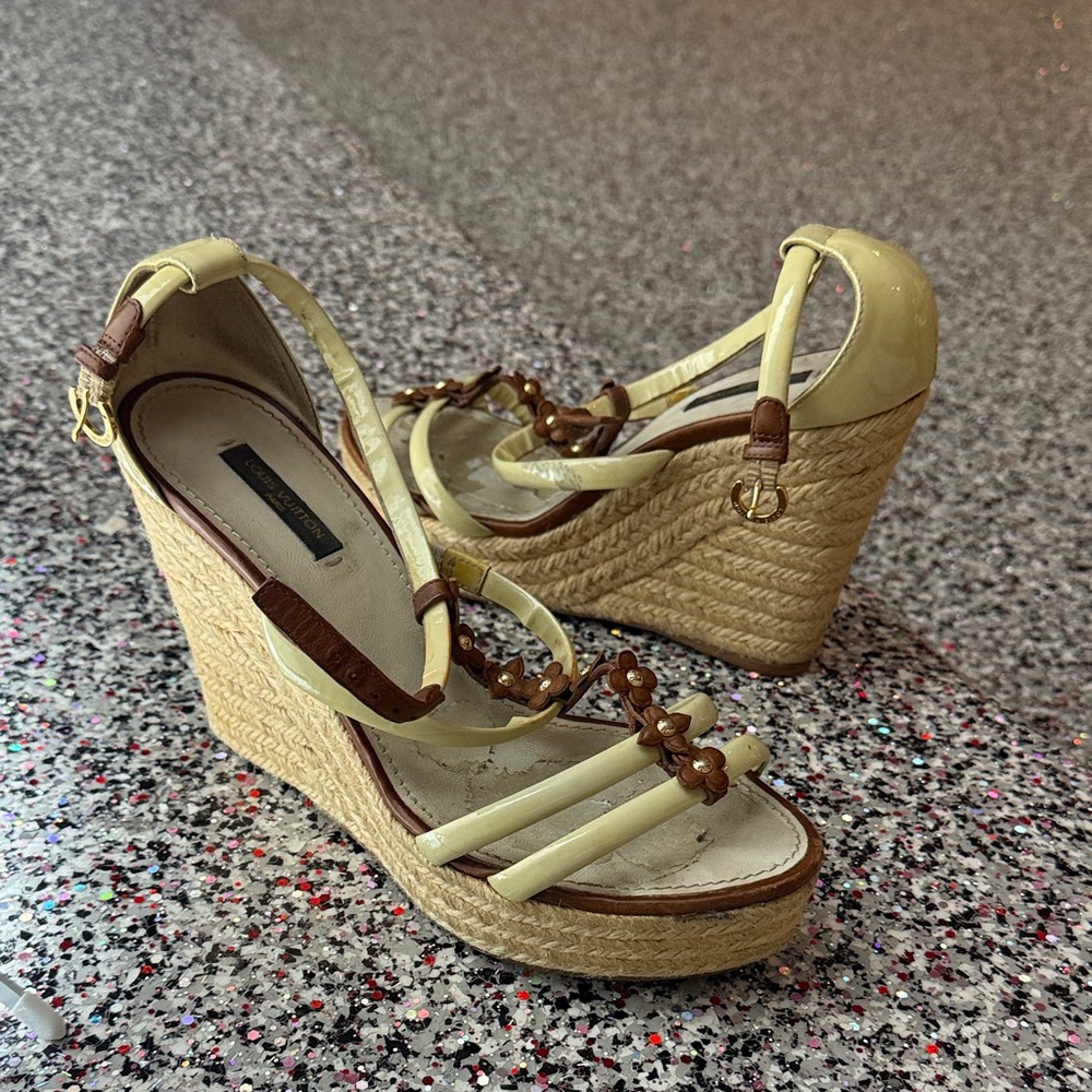 Louis Vuitton Cream and Brown Sandals